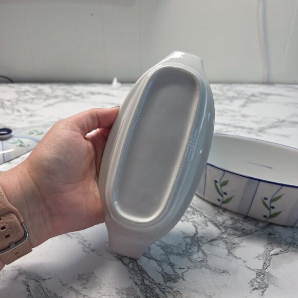 Butter Boat Cook Street Inc. Oval Boat With Insert / Lid Floral Striped - Picture 8 of 12